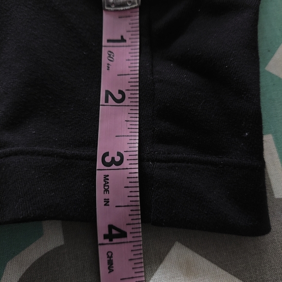 Athleta Drawstring Shorts - Picture 6 of 6